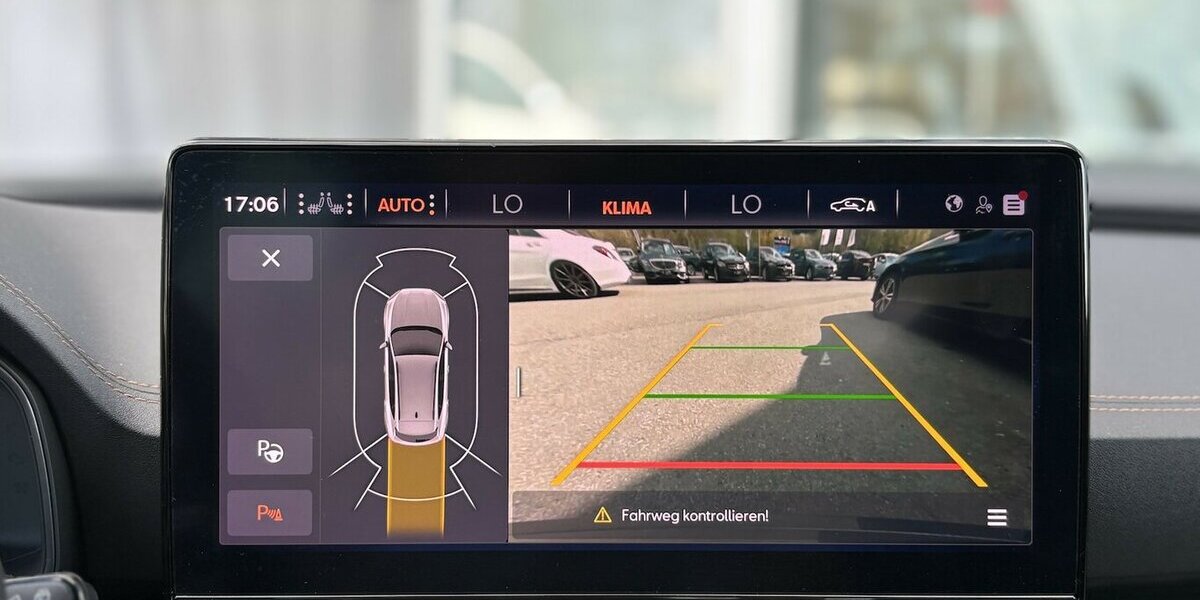 Cupra Formentor 2,0 TSI VZ 4Drive KAMERA/NAVI/SHZ/DAB 37.620 km 29.900 &euro; Villingen-Schwenningen 78054