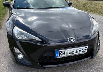 Toyota GT86 130.500 km 18.990 &euro; Deißlingen 78652