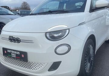 Fiat 500e 25.650 km 18.500 &euro; Villingen-Schwenningen 78052