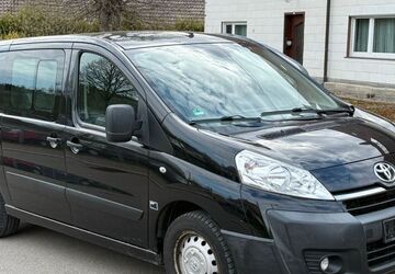 Toyota Proace (Verso) 198.000 km 5.799 &euro; Dunningen 78655