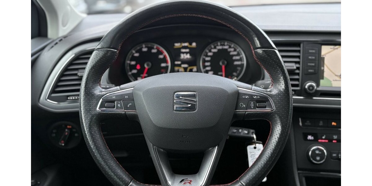 Seat Leon 1.4 TSI ST FR KAMERA/NAVI/SHZ/AHK/LED/TEMPO 81.478 km 12.800 &euro; Villingen-Schwenningen 78054