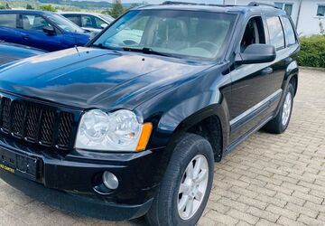 Jeep Grand Cherokee 127.500 km 5.249 &euro; Donaueschingen 78166