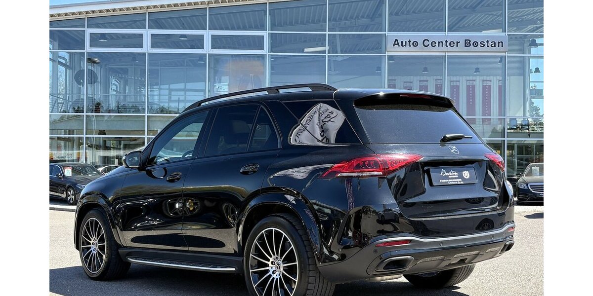 Mercedes-Benz GLE 400 d AMG 4Matic 360°/HEAD-UP/CARPLAY/PANO 44.114 km 69.900 &euro; Villingen-Schwenningen 78054