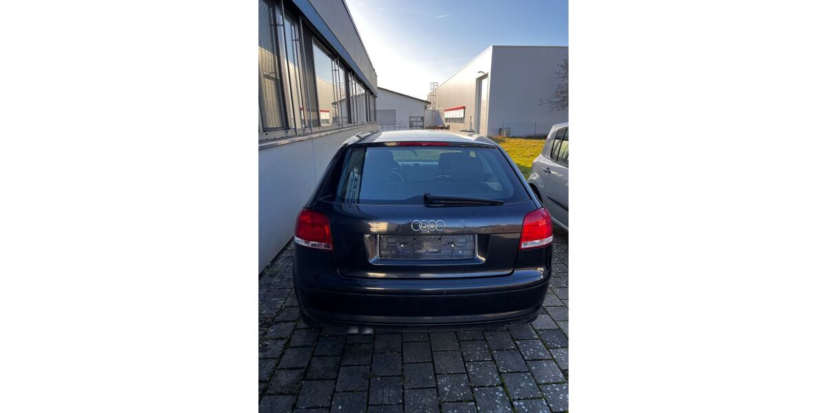 Audi A3 210.000 km 3.000 &euro; Wurmlingen 78573