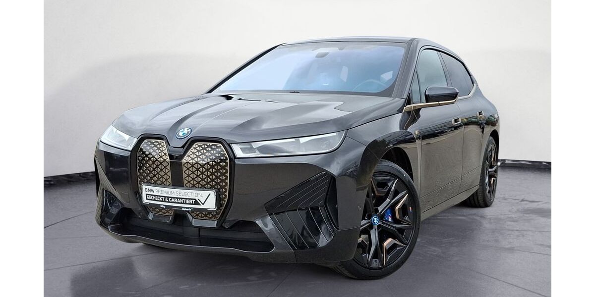 BMW iX 38.800 km 69.930 &euro; Villingen Schwenningen 78052