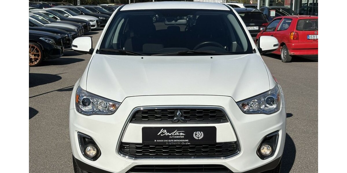 Mitsubishi ASX Basis 2WD PDC/KLIMA/SITZHEIZUNG/USB/1.HAND 46.244 km 8.900 &euro; Villingen-Schwenningen 78054