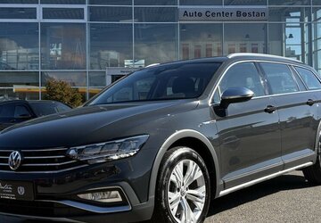 VW Passat Alltrack 2.0 TDI MASSAGE/PANO/NAVI/1.HAND 88.854 km 24.900 &euro; Villingen-Schwenningen 78054