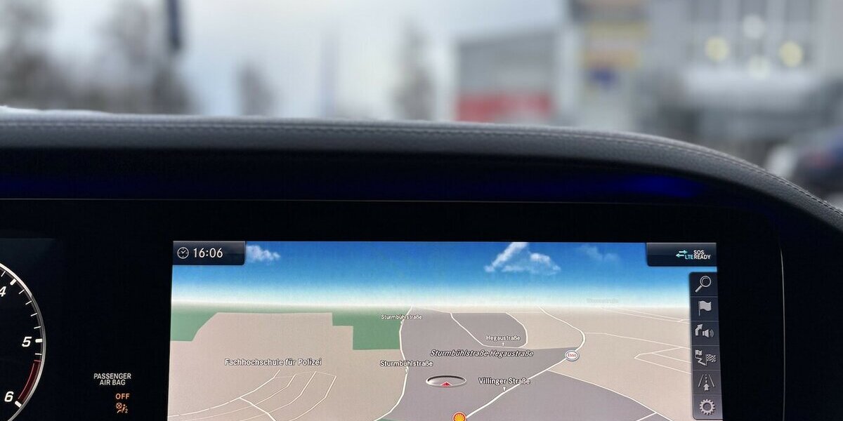 Mercedes-Benz S 400 D AMG 4MATIC/360°/BURMESTER/MASSAGE/MEMOR 130.114 km 53.900 &euro; Villingen-Schwenningen 78054