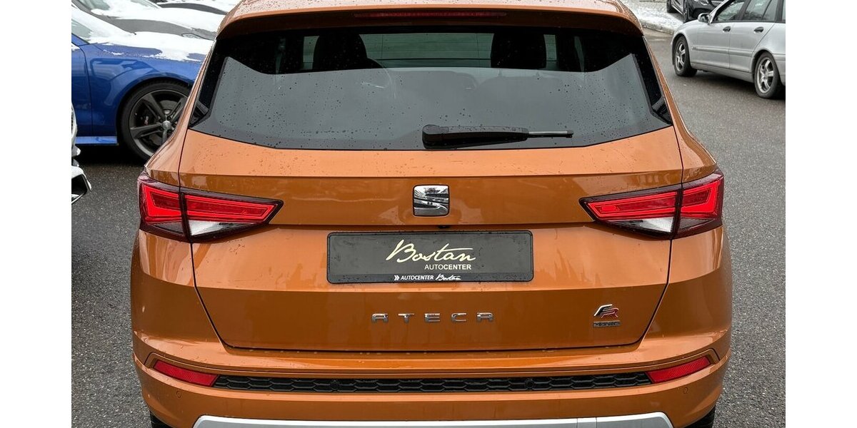 Seat Ateca FR 4 Drive KAMERA/AHK/DSG/1.HAND 88.453 km 19.900 &euro; Villingen-Schwenningen 78054