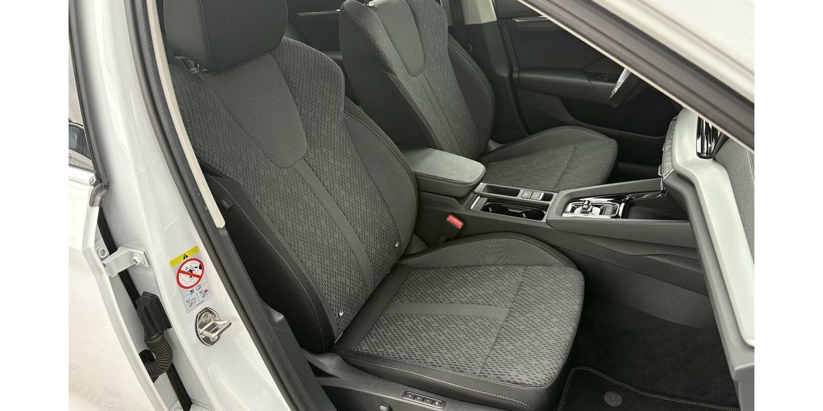 Skoda Octavia 2.0 TDI Combi Style MEMORY/NAVI/CARPLAY 84.033 km 19.900 &euro; Villingen-Schwenningen 78054