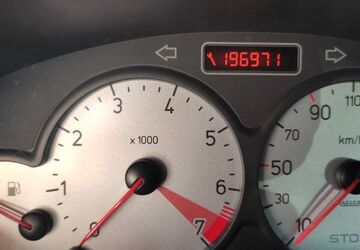 Peugeot 206 197.000 km 1.450 &euro; Dunningen 78655