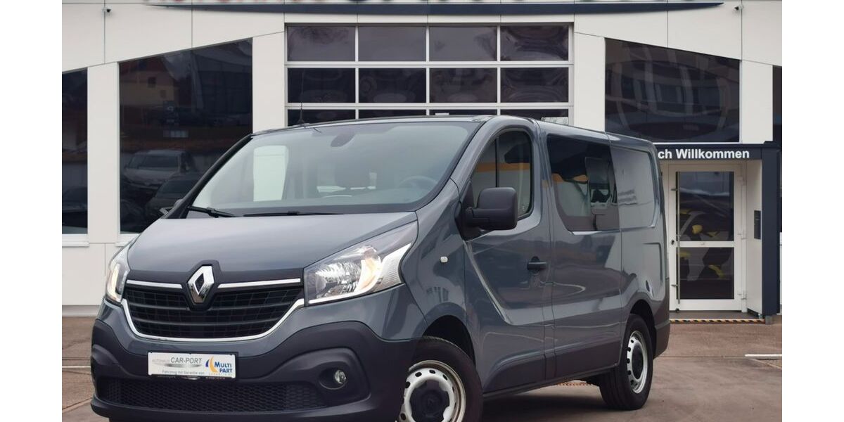 Renault Trafic 72.100 km 24.990 &euro; Deißlingen 78652