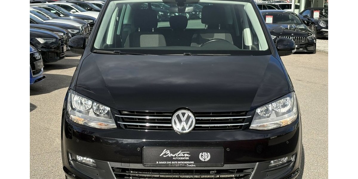 VW Sharan 2.0 TDI Comfortline 7.SITZ/NAVI/SHZ/DSG 107.728 km 21.800 &euro; Villingen-Schwenningen 78054