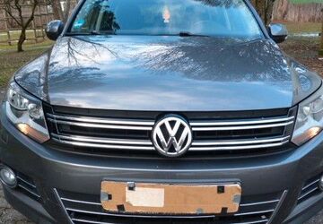VW Tiguan 160.000 km 8.600 &euro; Tuttlingen 78532