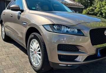 Jaguar F-Pace 91.000 km 20.999 &euro; Rottweil 78627