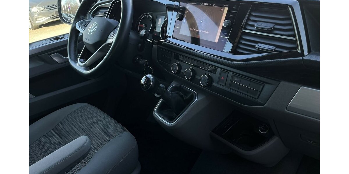 VW T6.1 California Coast KAMERA/NAVI/SHZ/1.HAND 55.190 km 48.800 &euro; Villingen-Schwenningen 78054