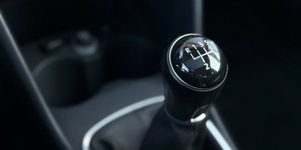 VW Polo V 1.2 TSI ALLSTAR KAMERA/PANORAMA/1.HAND 9.900 km 12.900 &euro; Villingen-Schwenningen 78054