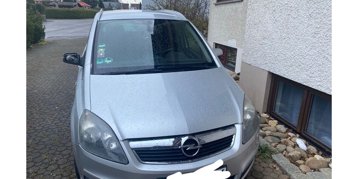 Opel Zafira 260.000 km 1.150 &euro; Rottweil 78628