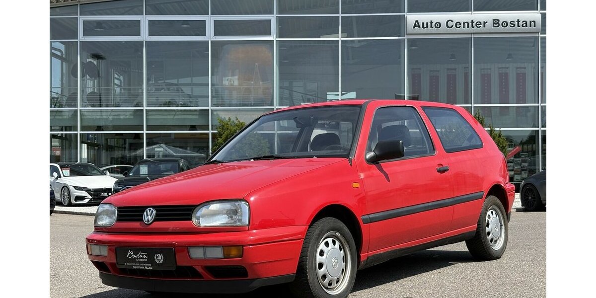 VW Golf AUTOMATIKGETREIEBE/1.HAND 92.632 km 3.900 &euro; Villingen-Schwenningen 78054