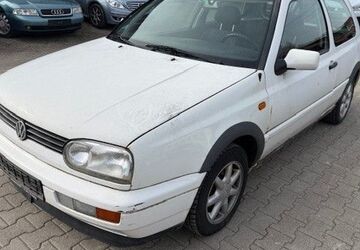 VW Golf 200.000 km 1.200 &euro; Villingen 78050