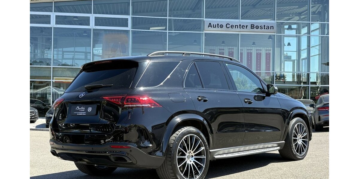 Mercedes-Benz GLE 400 d AMG 4Matic 360°/HEAD-UP/CARPLAY/PANO 44.114 km 69.900 &euro; Villingen-Schwenningen 78054