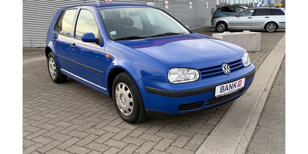 VW Golf 89.000 km 3.000 &euro; Bad-Dürrheim 78073
