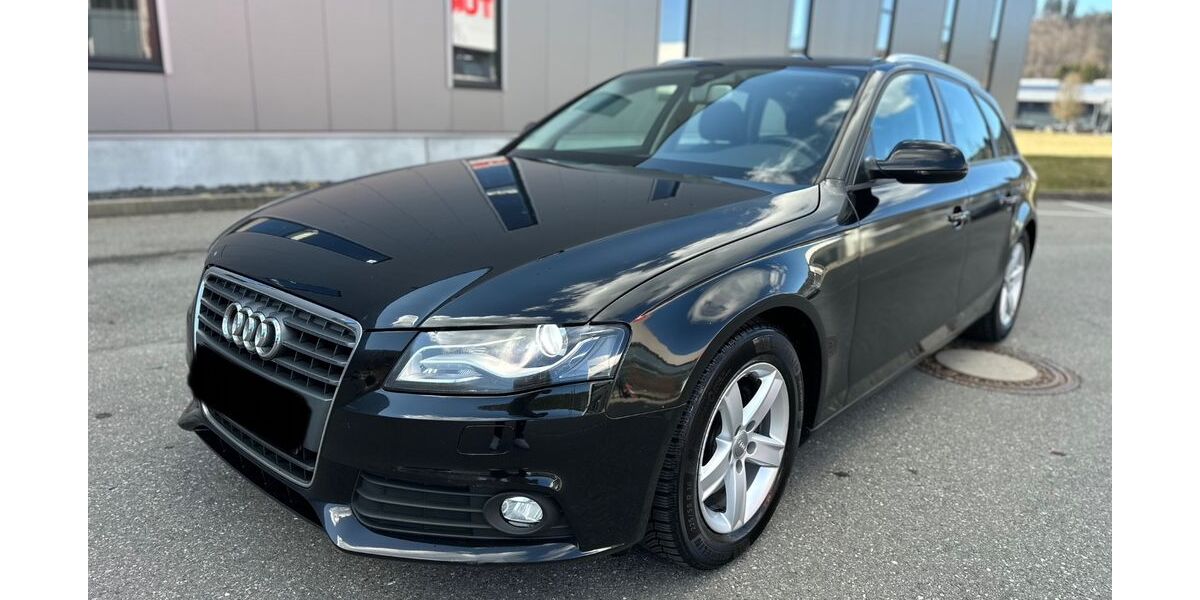 Audi A4 182.000 km 4.970 &euro; Tuttlingen 78532