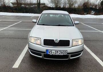 Skoda Superb 194.700 km 2.200 &euro; Villingen-Schwenningen 78054