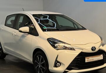 Toyota Yaris 37.425 km 13.499 &euro; Rottweil 78628