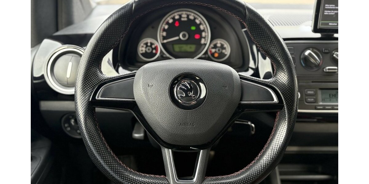 Skoda Citigo 1.0 TSI Monte Carlo PDC/NAVI/SHZ/DAB/ISO 109.133 km 10.900 &euro; Villingen-Schwenningen 78054