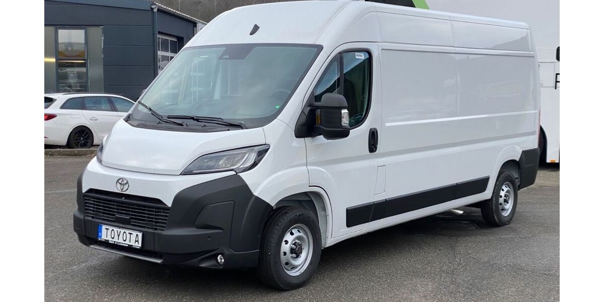 Toyota Proace Max 2.500 km 39.950 &euro; Tuttlingen 78532