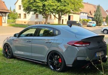 Hyundai i30 126.000 km 20.500 &euro; Tuttlingen 78532