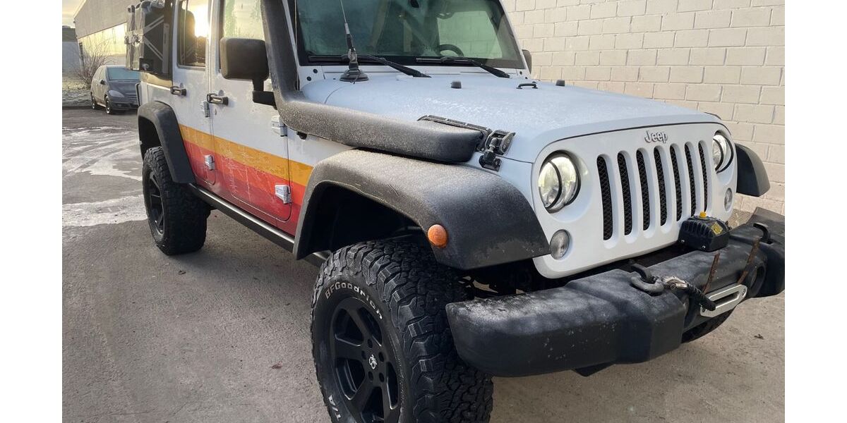 Jeep Wrangler 187.750 km 29.900 &euro; Villingen-Schwenningen 78052