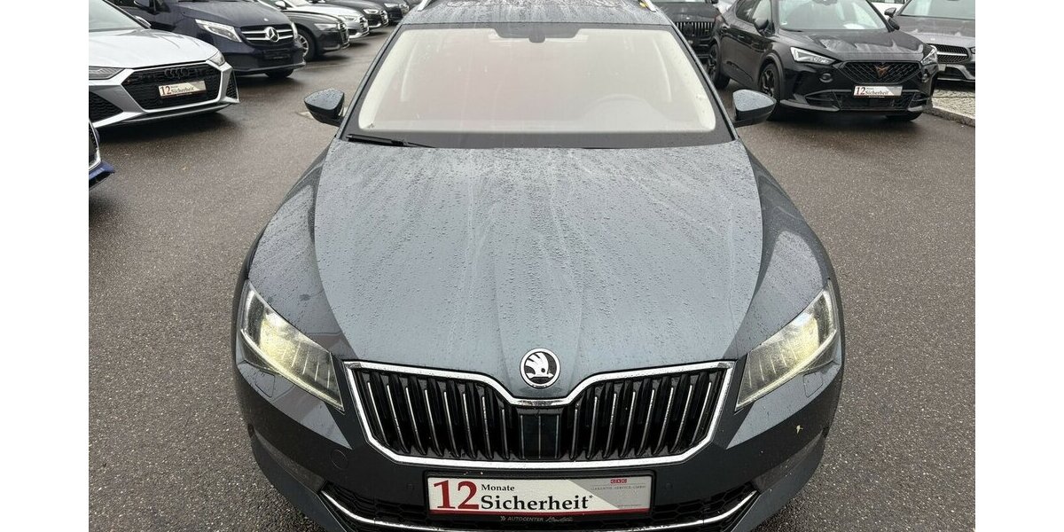 Skoda Superb 2.0 TSI STYLE/4x4/PANO/KAMERA/MEMORY/DAB 145.673 km 19.900 &euro; Villingen-Schwenningen 78054