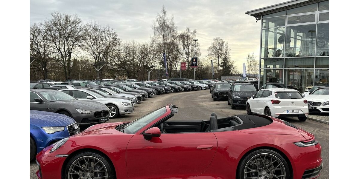 Porsche 992 911 CARRERA4/BOSE/LEDER/CHRONO/KAMERA/MEMORY 21.266 km 115.900 &euro; Villingen-Schwenningen 78054