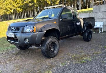 Nissan Navara 304.286 km 5.100 &euro; Titisee-Neustadt 79822