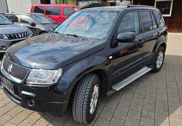 Suzuki Grand Vitara 195.000 km 4.700 &euro; Seitingen-Oberflacht 78606