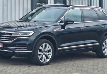 VW Touareg 219.000 km 26.990 &euro; Zimmern o. Rottweil 78658