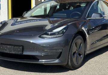 Tesla Model 3 105.900 km 22.990 &euro; Tuttlingen 78532