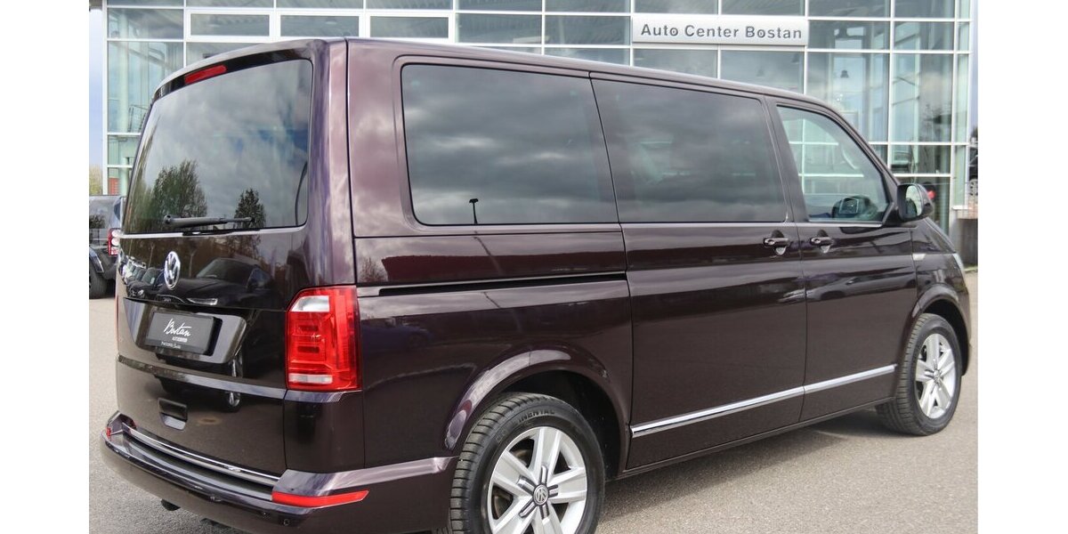 VW T6 Multivan GENERATION SIX 4-MOTION/7 SITZE/NAVI 150.462 km 27.900 &euro; Villingen-Schwenningen 78054