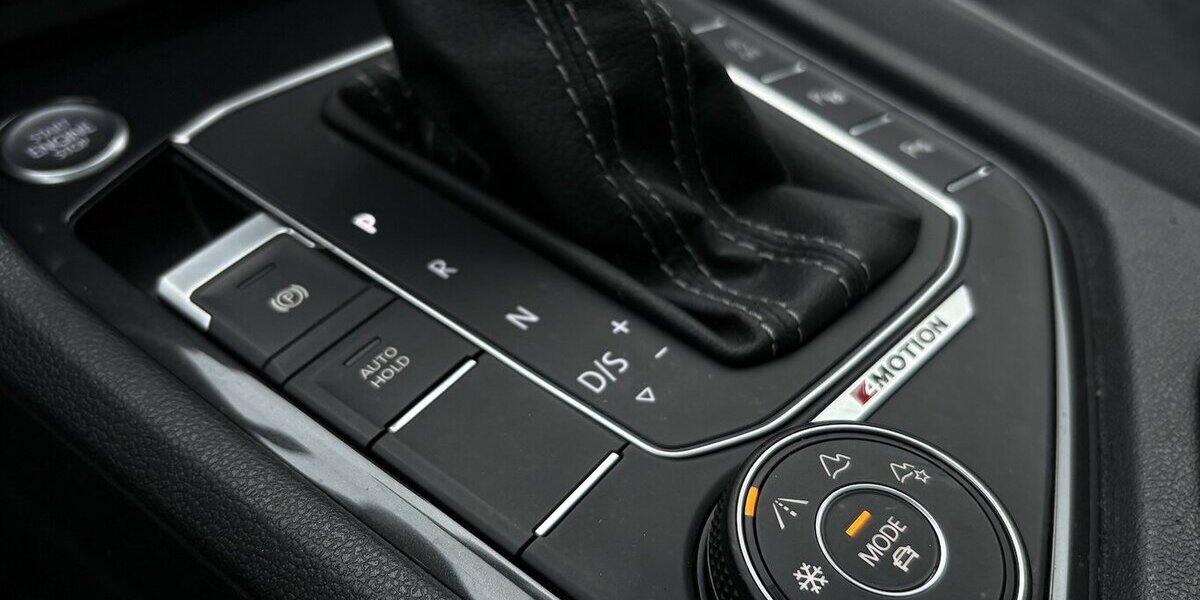 VW Tiguan Allspace Highline 4Motion 7-SITZ/PANO/ACC 90.578 km 31.900 &euro; Villingen-Schwenningen 78054