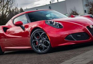 Alfa Romeo 4C 14.570 km 87.990 &euro; Mönchweiler 78087