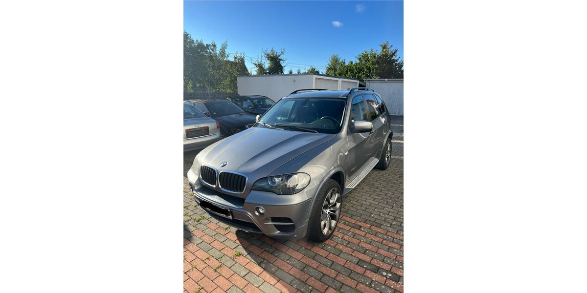BMW X5 307.080 km 10.300 &euro; Tuttlingen 78532