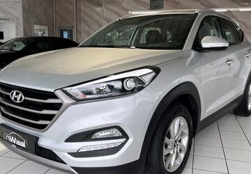 Hyundai TUCSON 100.000 km 11.990 &euro; Spaichingen 78549