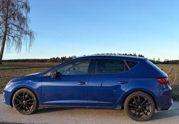 Seat Leon 99.200 km 15.200 &euro; Epfendorf 78736