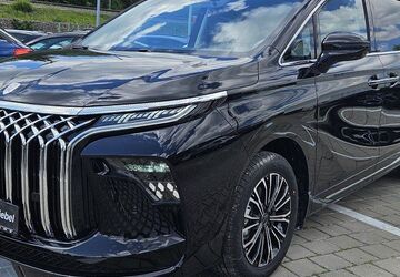 DFSK Forthing 9 6.100 km 43.490 &euro; Tuttlingen 78532