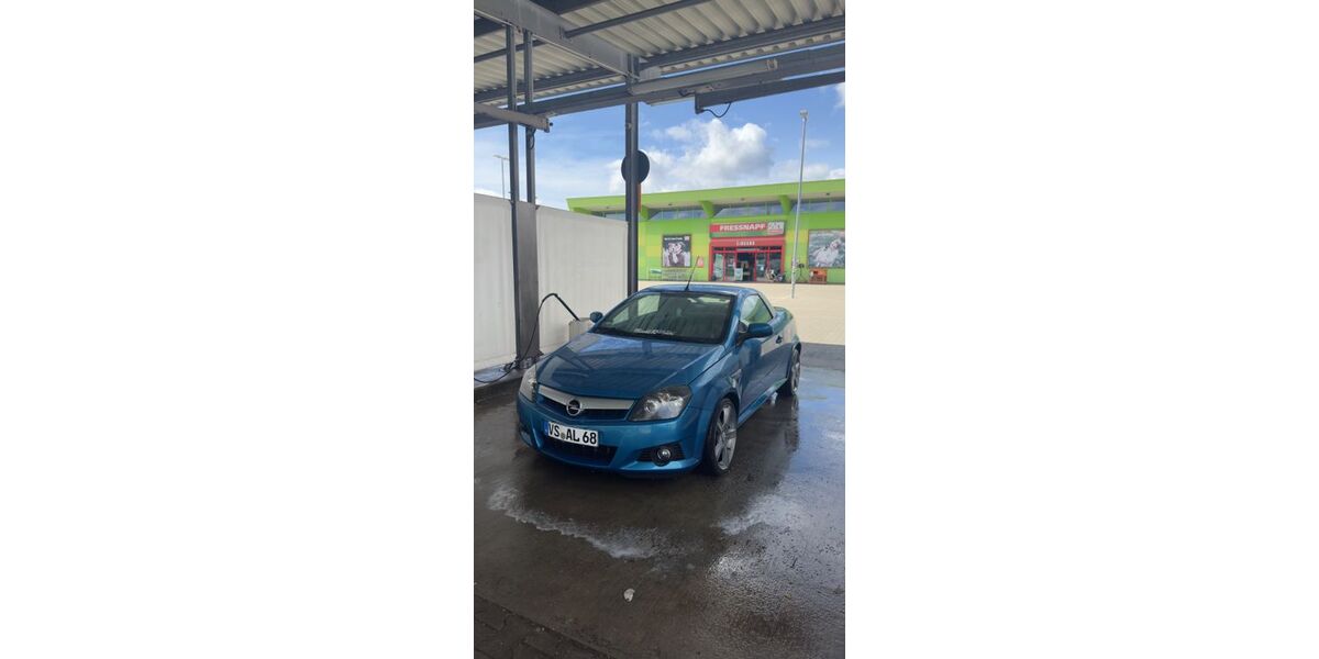 Opel Tigra 240.000 km 1.000 &euro; Villingen-Schwenningen 78050