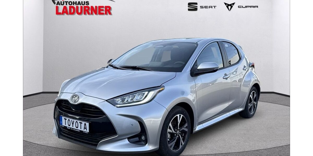 Toyota Yaris 2.500 km 27.580 &euro; Tuttlingen 78532