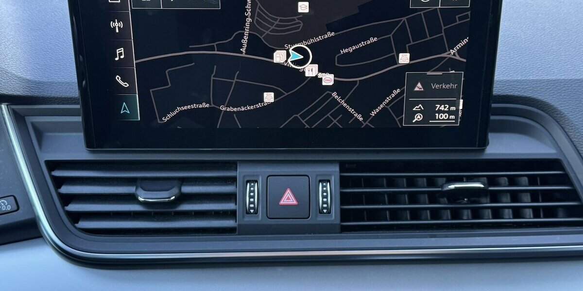 Audi Q5 40 TDI QUATTRO S-LINE/PANO/LED/360°/1.HAND 92.066 km 32.900 &euro; Villingen-Schwenningen 78054