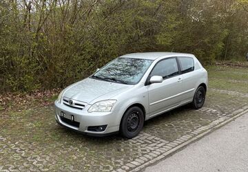 Toyota Corolla 185.000 km 2.790 &euro; Donaueschingen 78166